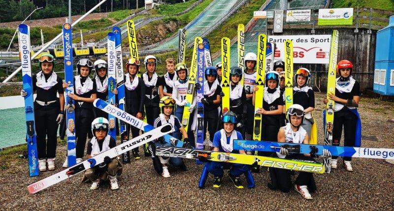 ski club scr rückershausen aktuell rothaar wittgenstein laasphe wsv winter  mattenschanze skiroller skilanglauf schnee kinderleicht auf die plätze  fertig ski wintersport sauerland siegerland wittgenstein